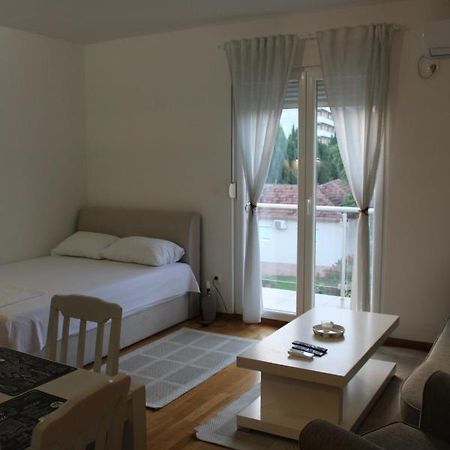 Delta Studio Apartman Podgorica Eksteriør bilde