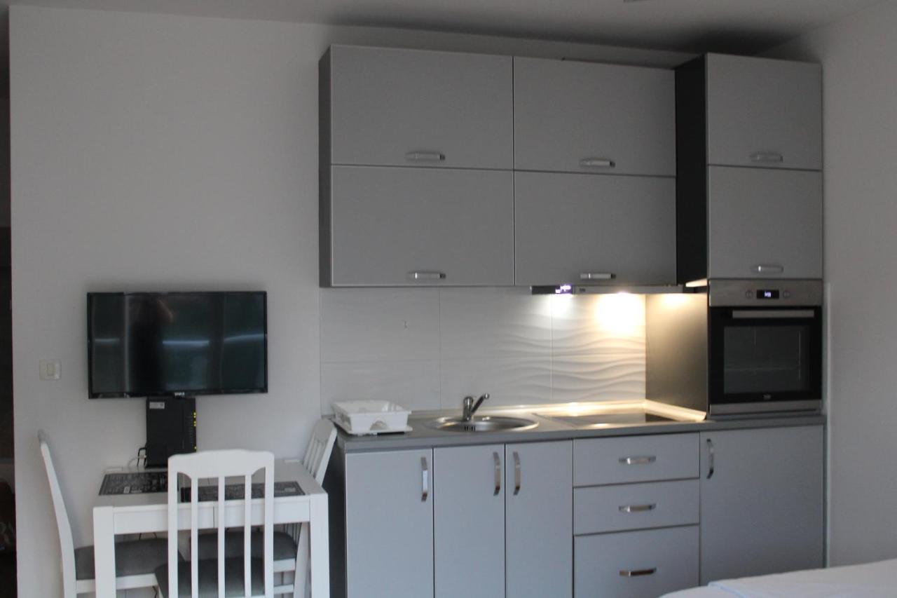 Delta Studio Apartman Podgorica Eksteriør bilde